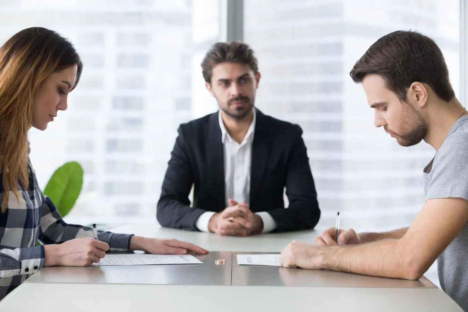 How EH Mediation Guides Couples Toward Fair and Balanced Outcomes Wandsworth