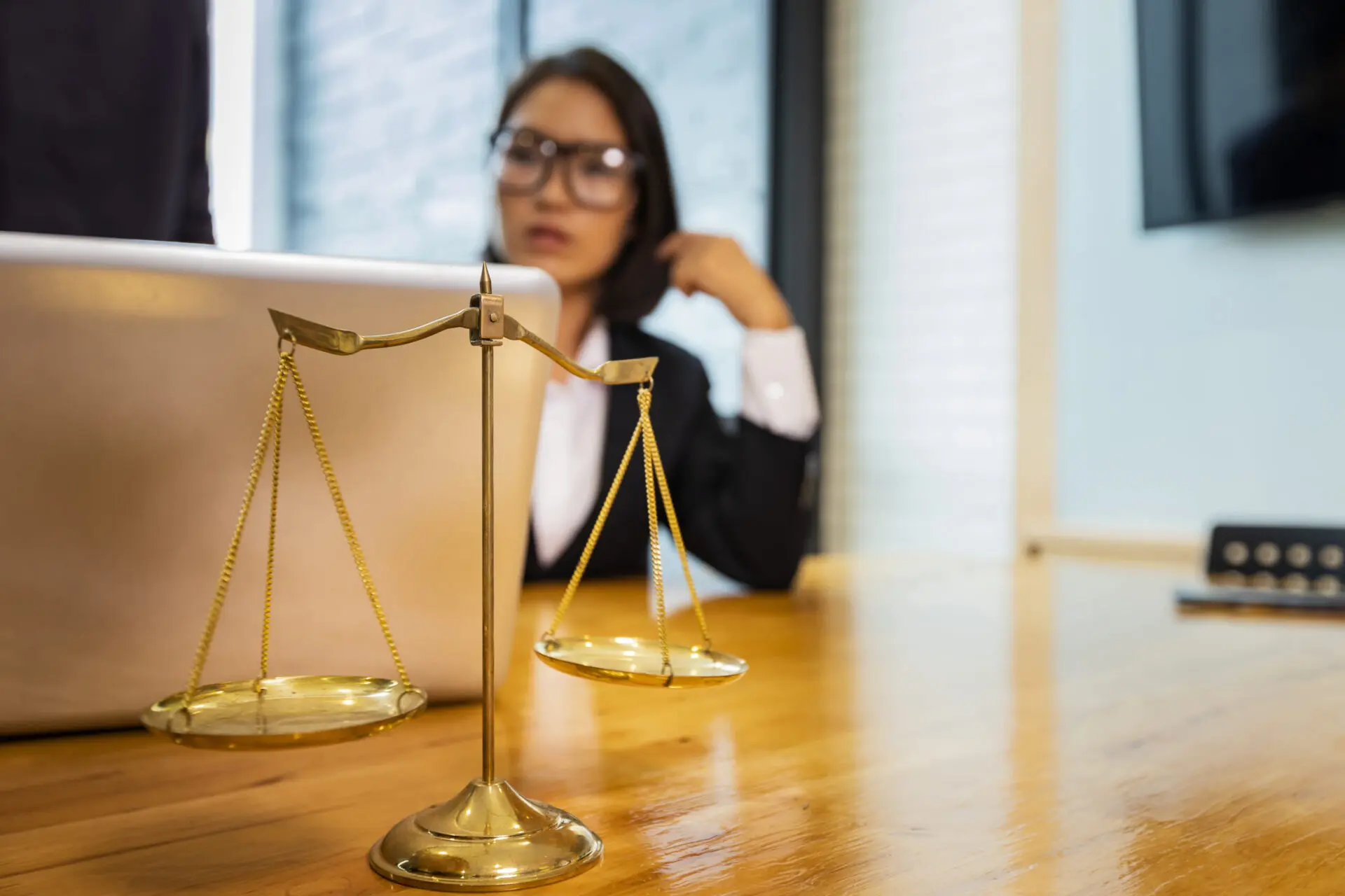 How EH Mediation Helps You Make Informed and Cost-Effective Decisions Wandsworth